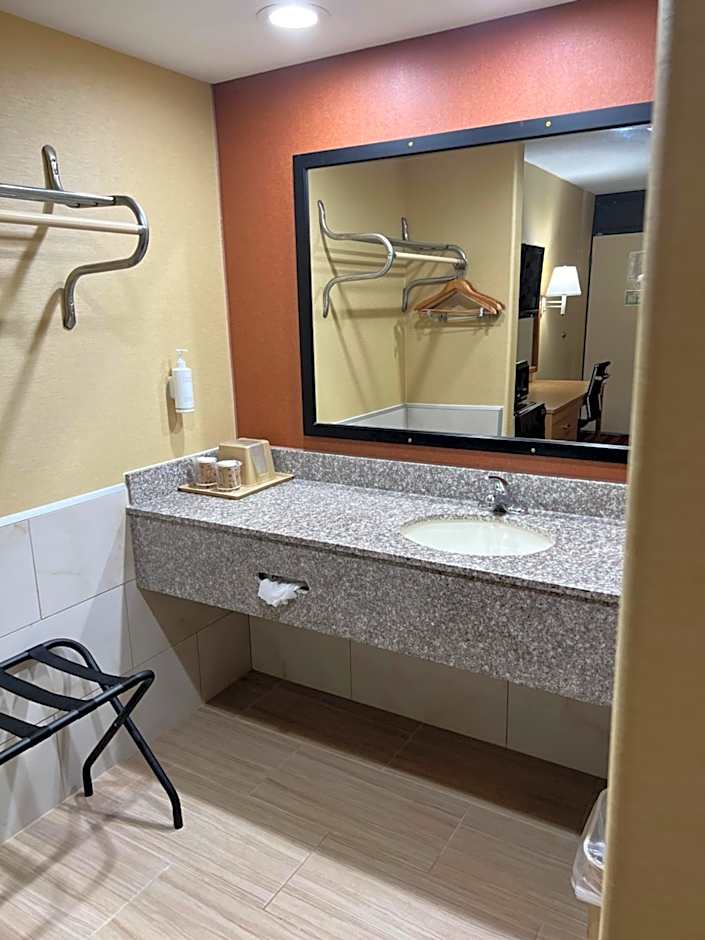 Serenity Inn Sweetwater