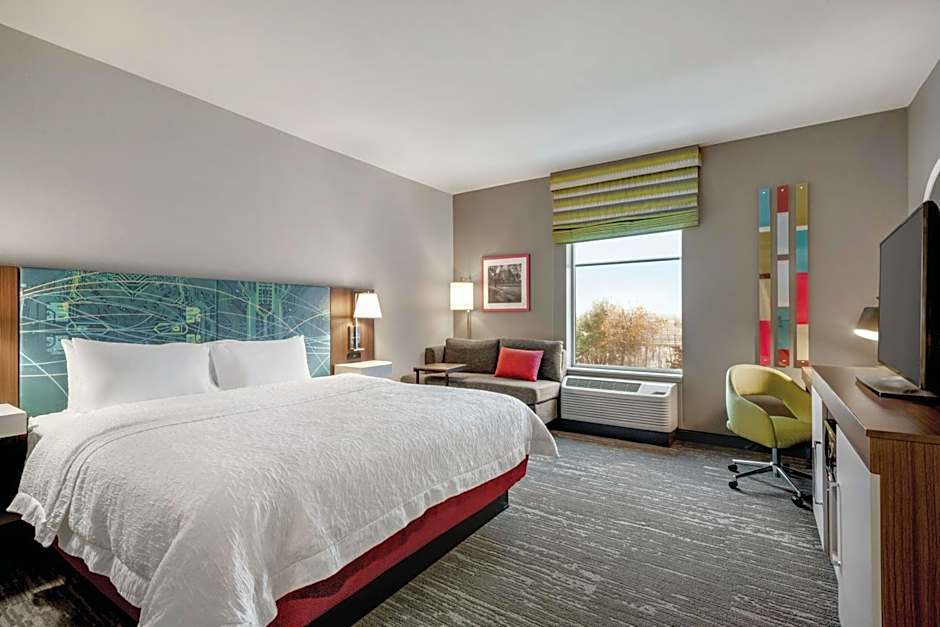 Photo 1 of 4 of 1 King Bed