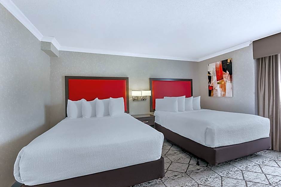 Best Western Plus Rose City Suites