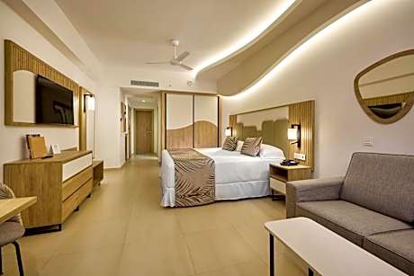 Junior Suite Ocean Front