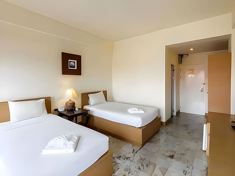 Nonthaburi Palace Hotel