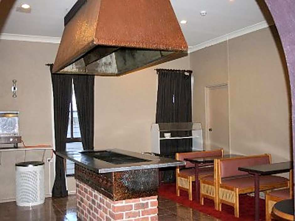 Southern Cross Motor Inn