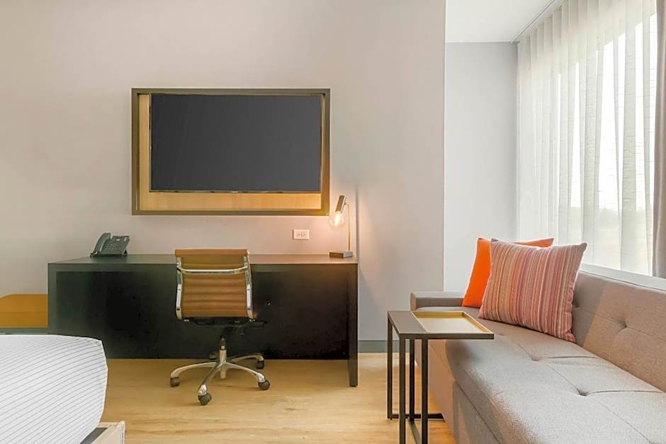 Cambria Hotel Spokane Airport