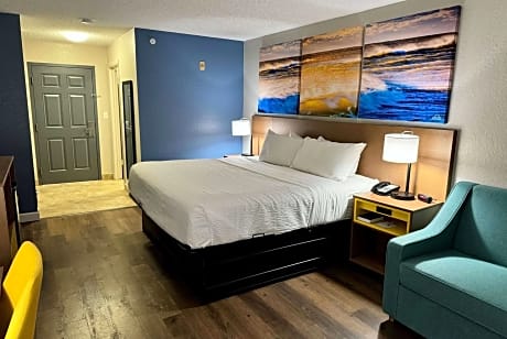 King Room with Mobility/Hearing Impaired Access - Non-Smoking