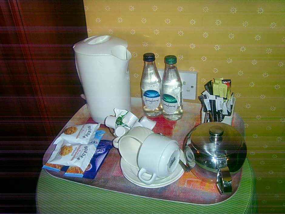 Bishopsgate House Hotel