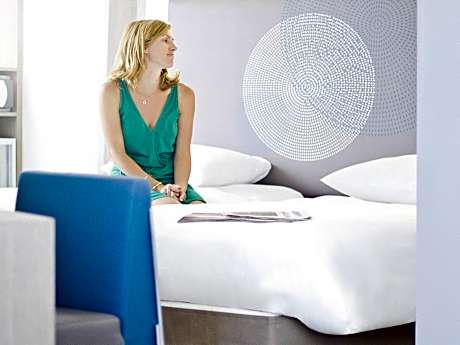 Executive Room with a Queen Bed