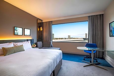 Standard King Room with City Casino River View - High Floor