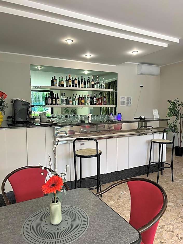 Hotel Ines