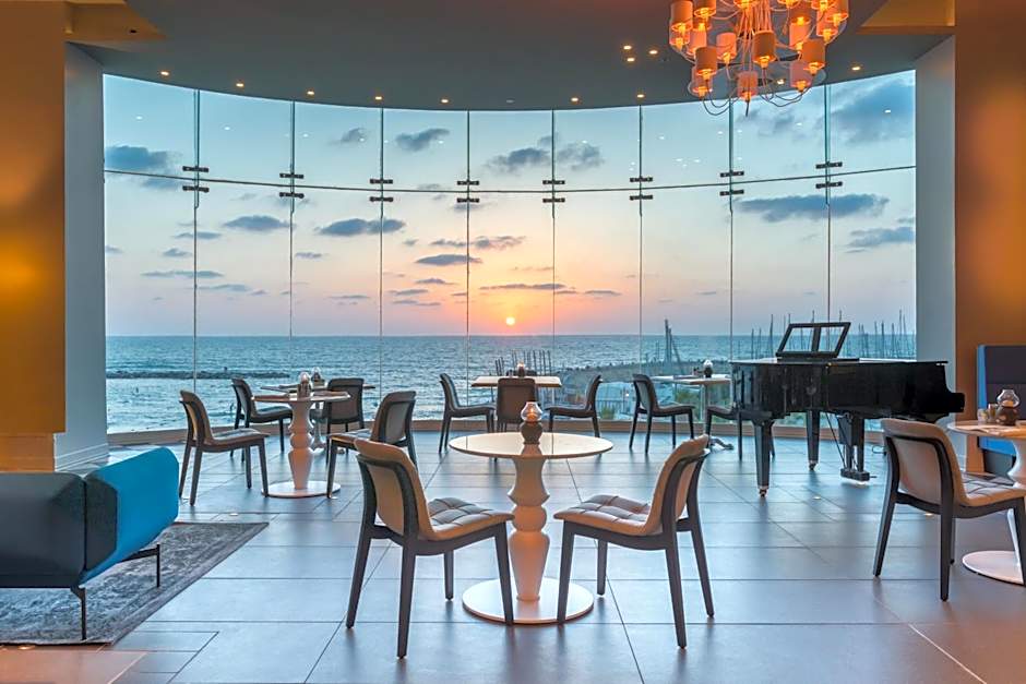 Photo 1 of 35 of Herods Tel Aviv By The Beach