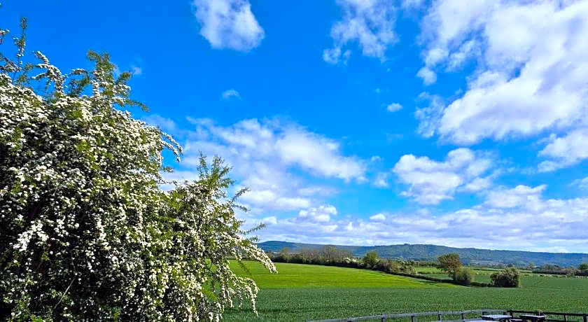 OYO White Horse Lodge Hotel, East Thirsk