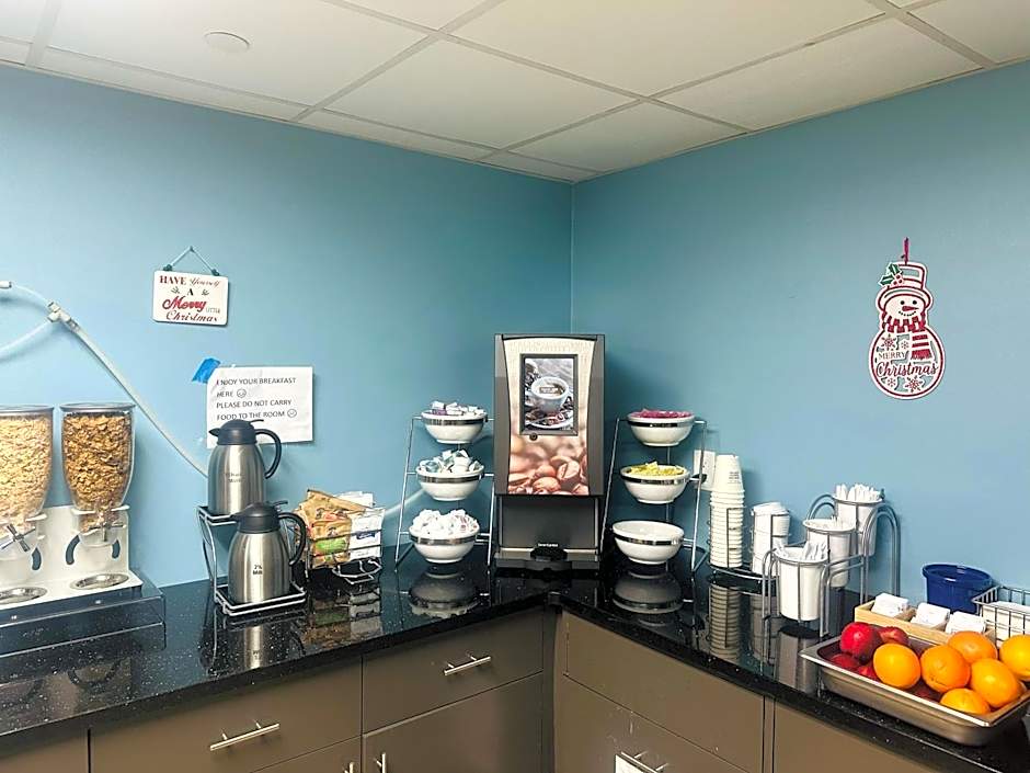 Days Inn by Wyndham Brooklyn Borough Park