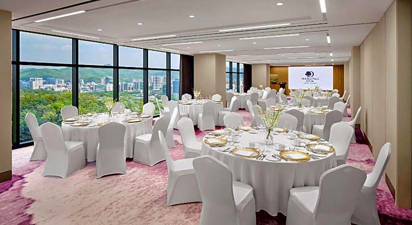 DoubleTree By Hilton Seoul Pangyo