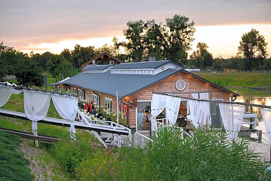 Apartamenty Kapitańskie - Pływające