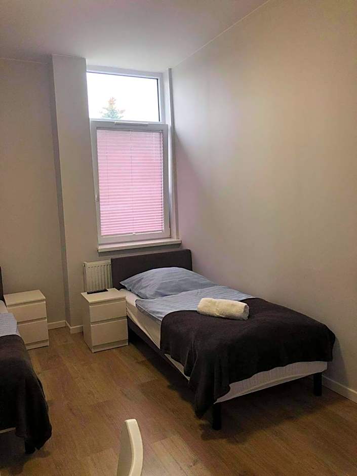 Hostelik Przy Przystanku