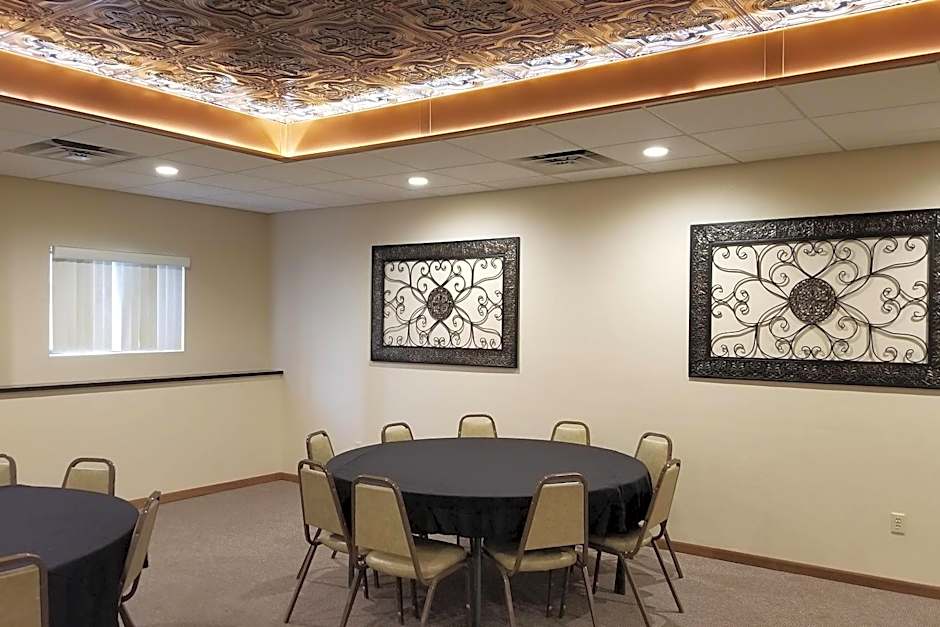 Econo Lodge Valley City