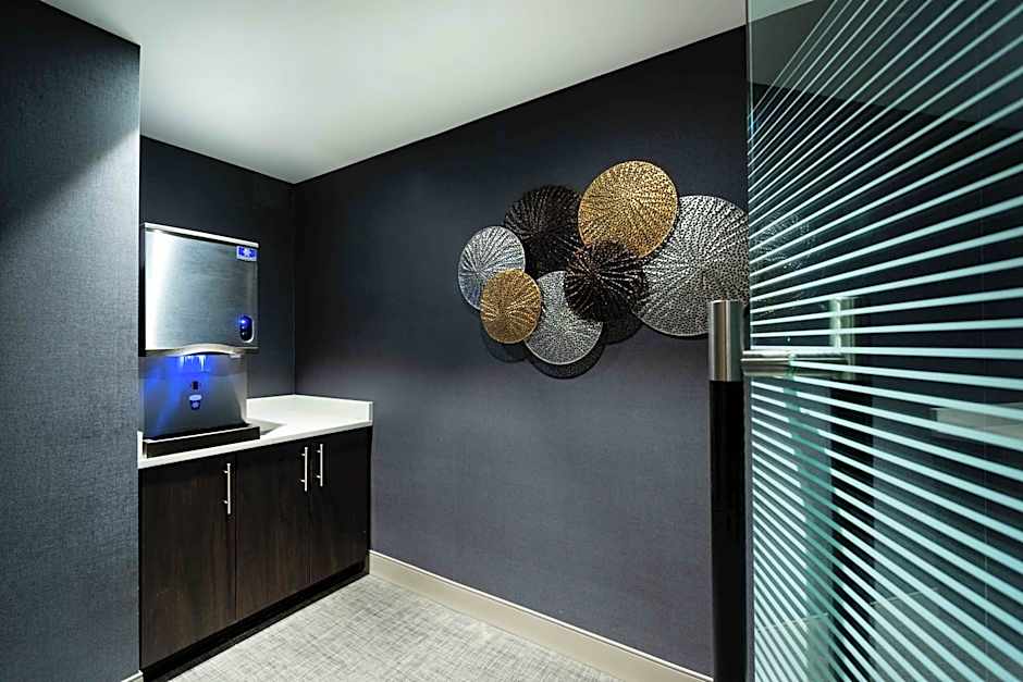 Staybridge Suites Boston South - Quincy By IHG