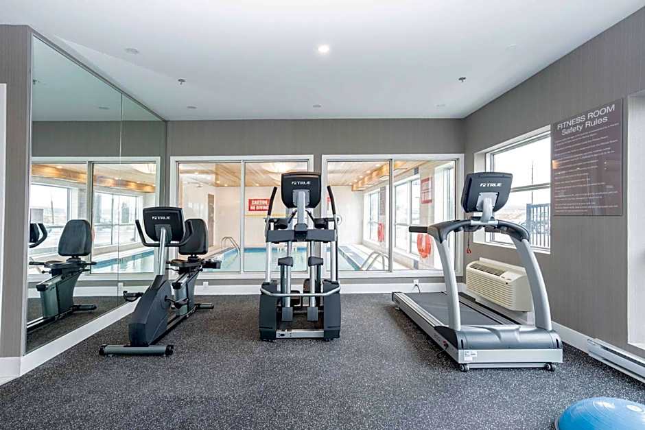 Sandman Signature St. John's Hotel