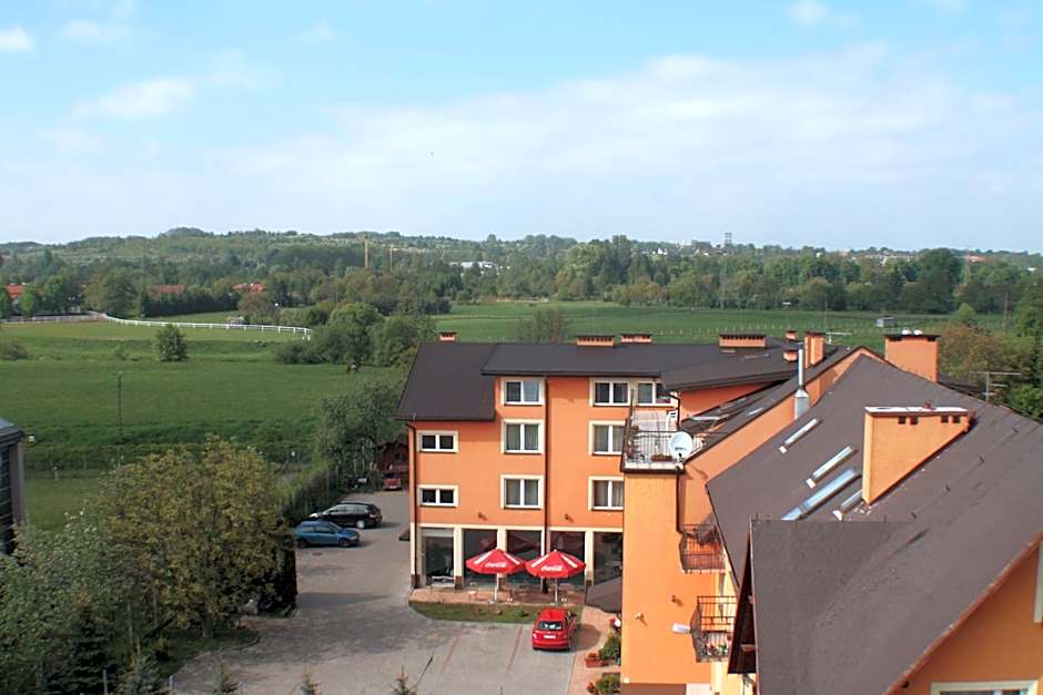 Hotel Daisy Budget