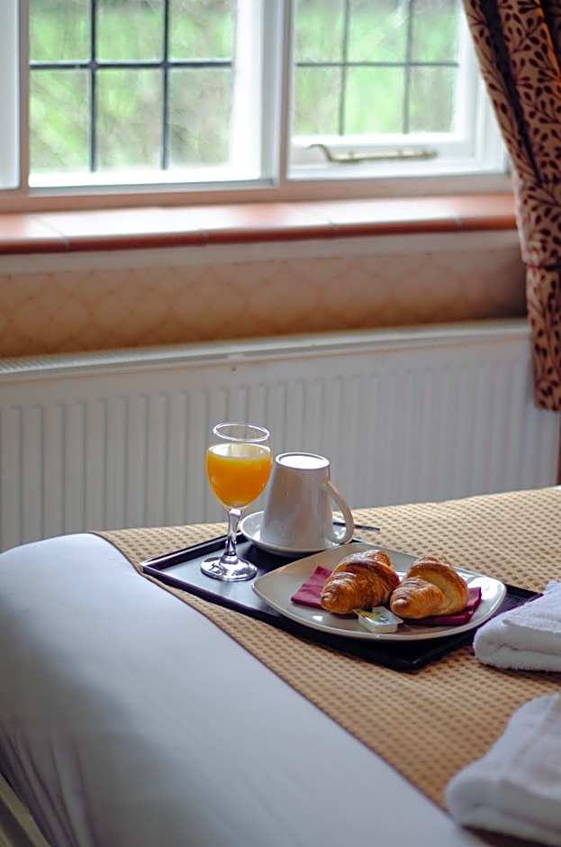 Howfield Manor Hotel