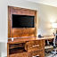 Comfort Suites