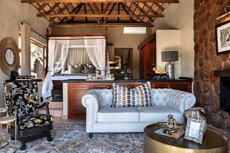 Luxury Villa with Private Pool