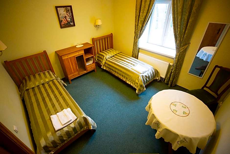 Taujėnų dvaro svečių namai