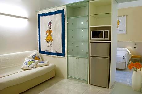 Standard One-Bedroom Apartment with Terrace