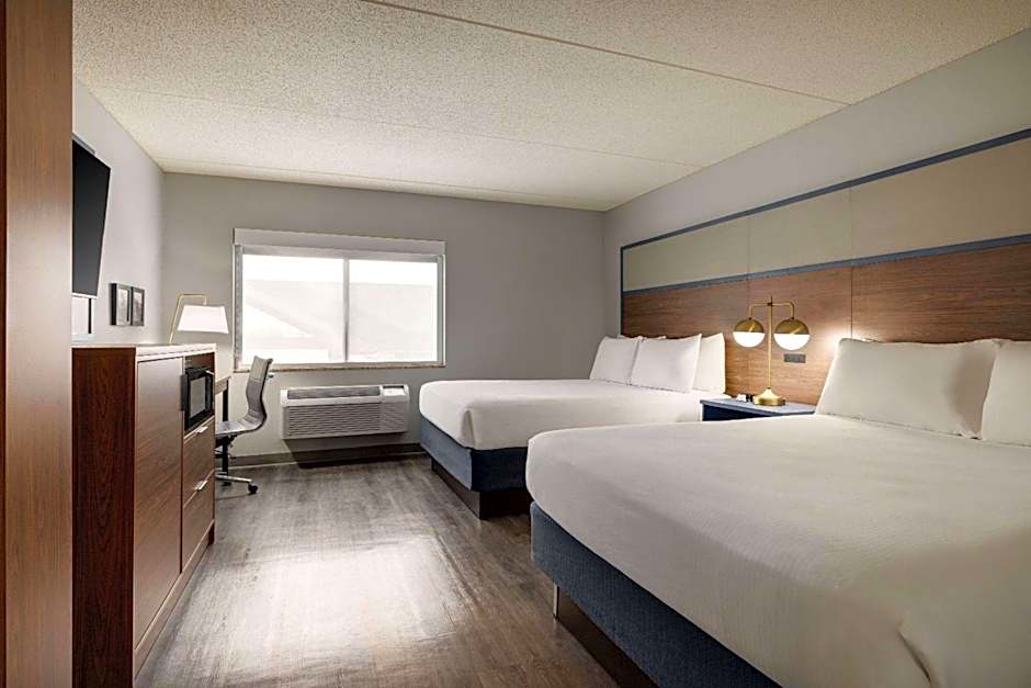 AmericInn by Wyndham Lincoln South