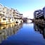 Mandurah Ocean Marina Chalets