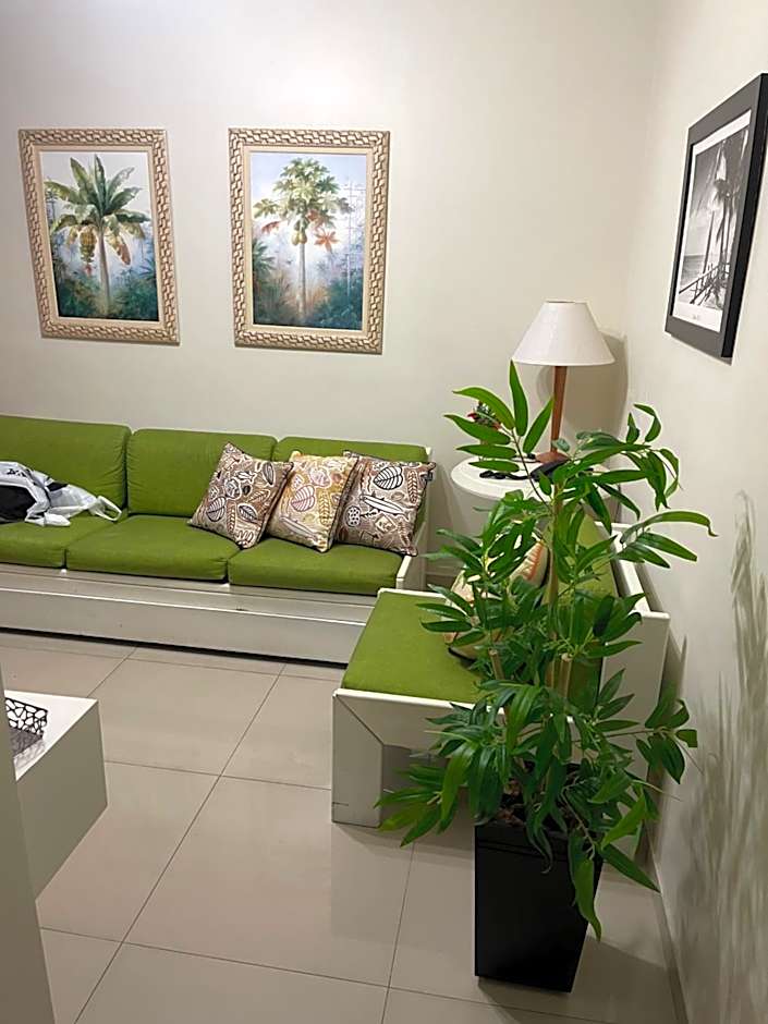 Flat Service Pitangueiras com Vista Mar