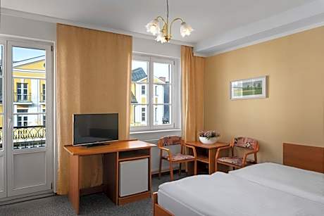 Comfort Plus Double or Twin Room