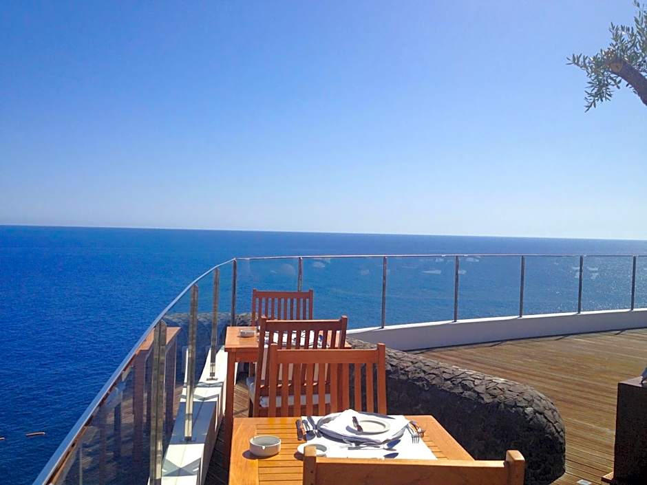 Madeira Regency Cliff- Adults Only