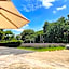 Anna-Nava Pakkret Hotel