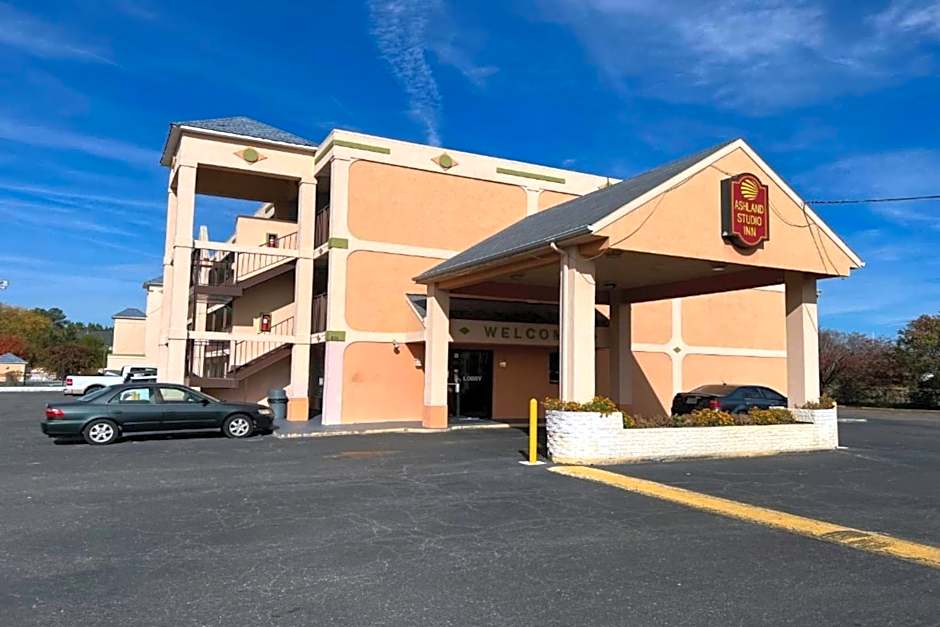 Ashland Studio Inn By OYO Richmond North near Kings Dominion