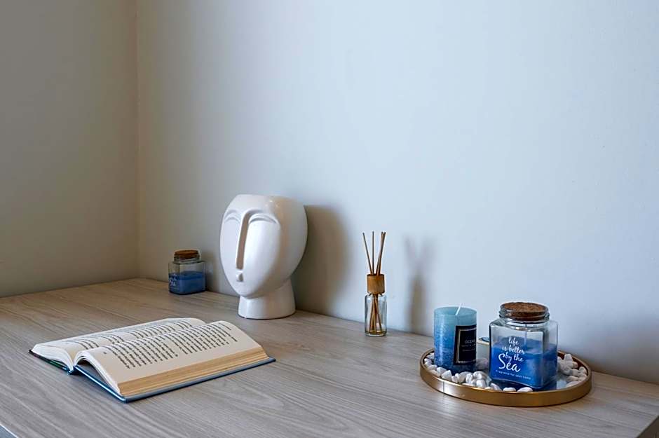 Alexia Seaview Apartments