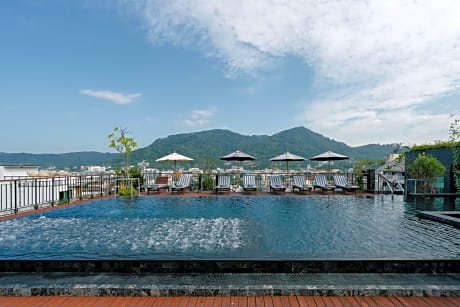 Rak Elegant Hotel Patong