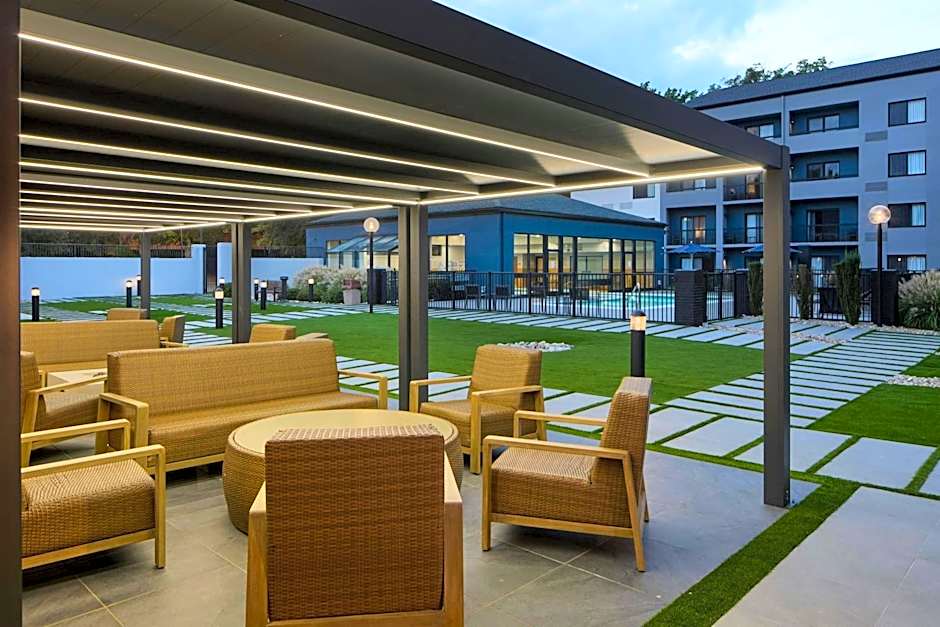 Courtyard by Marriott Williamsburg Busch Gardens Area