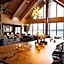 The Edgewater, A Noble House Hotel