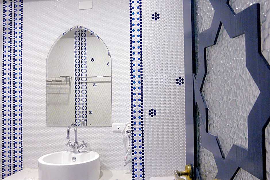 Moroccan Holiday Suite