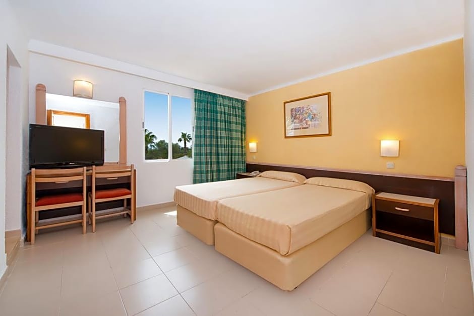 Iberostar Cala Domingos