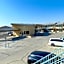 Western Inn & Suites