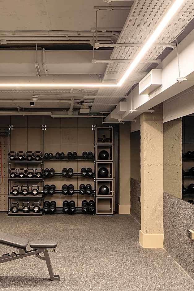 Locke at Broken Wharf