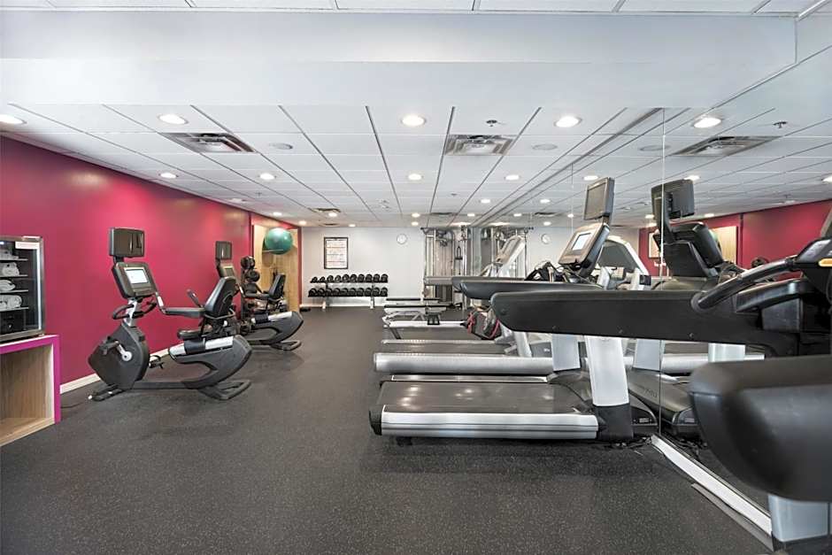 Fort Pontchartrain Detroit, a Wyndham Hotel