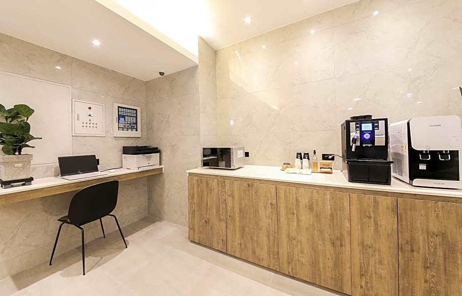 LABE HOTEL