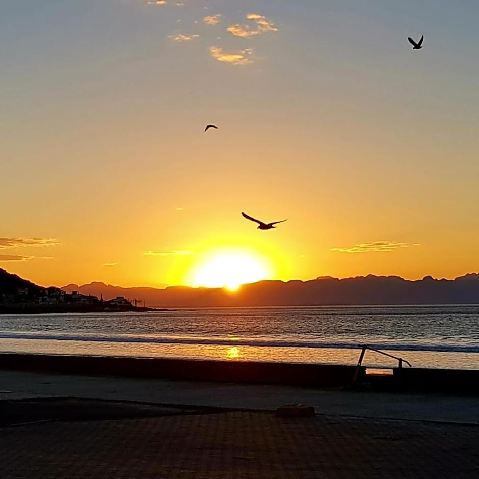 Admiralty Bed & Breakfast