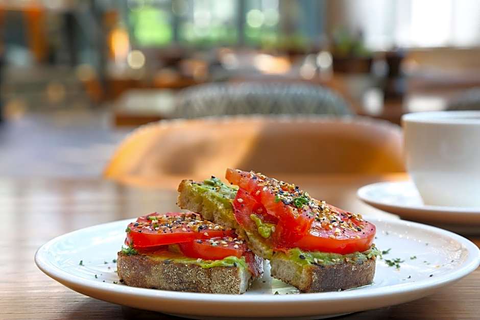 Crowne Plaza Atlanta Perimeter at Ravinia By IHG