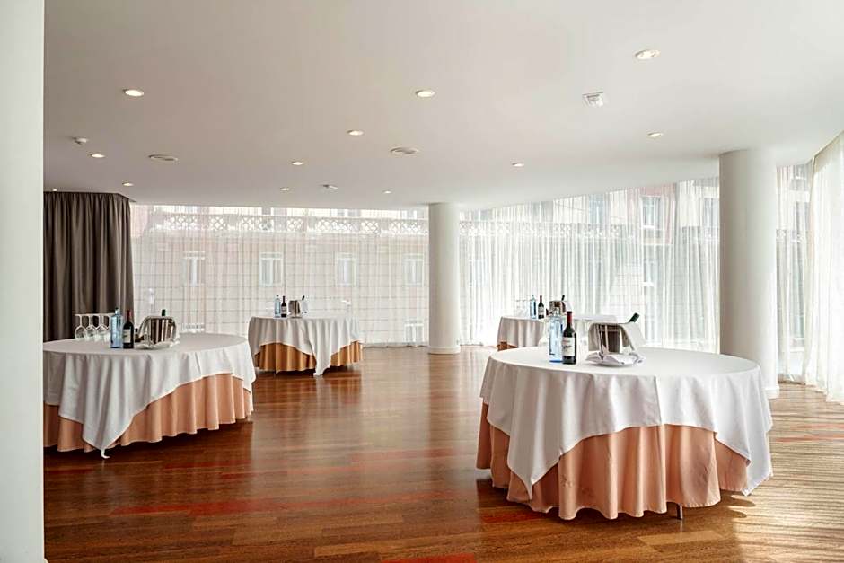 Hotel Almirante