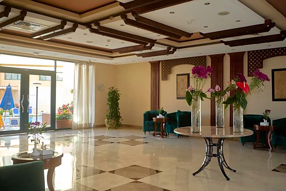 Swiss Inn Plaza Hotel