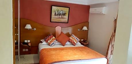 Junior Suite (2 Adults)