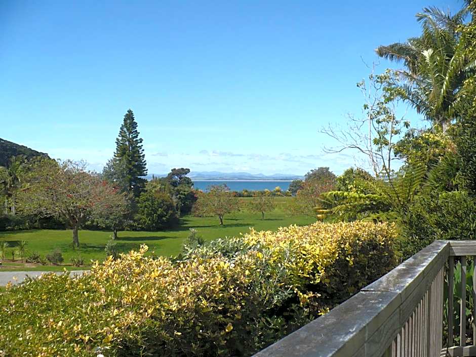 Whatuwhiwhi TOP 10 Holiday Park